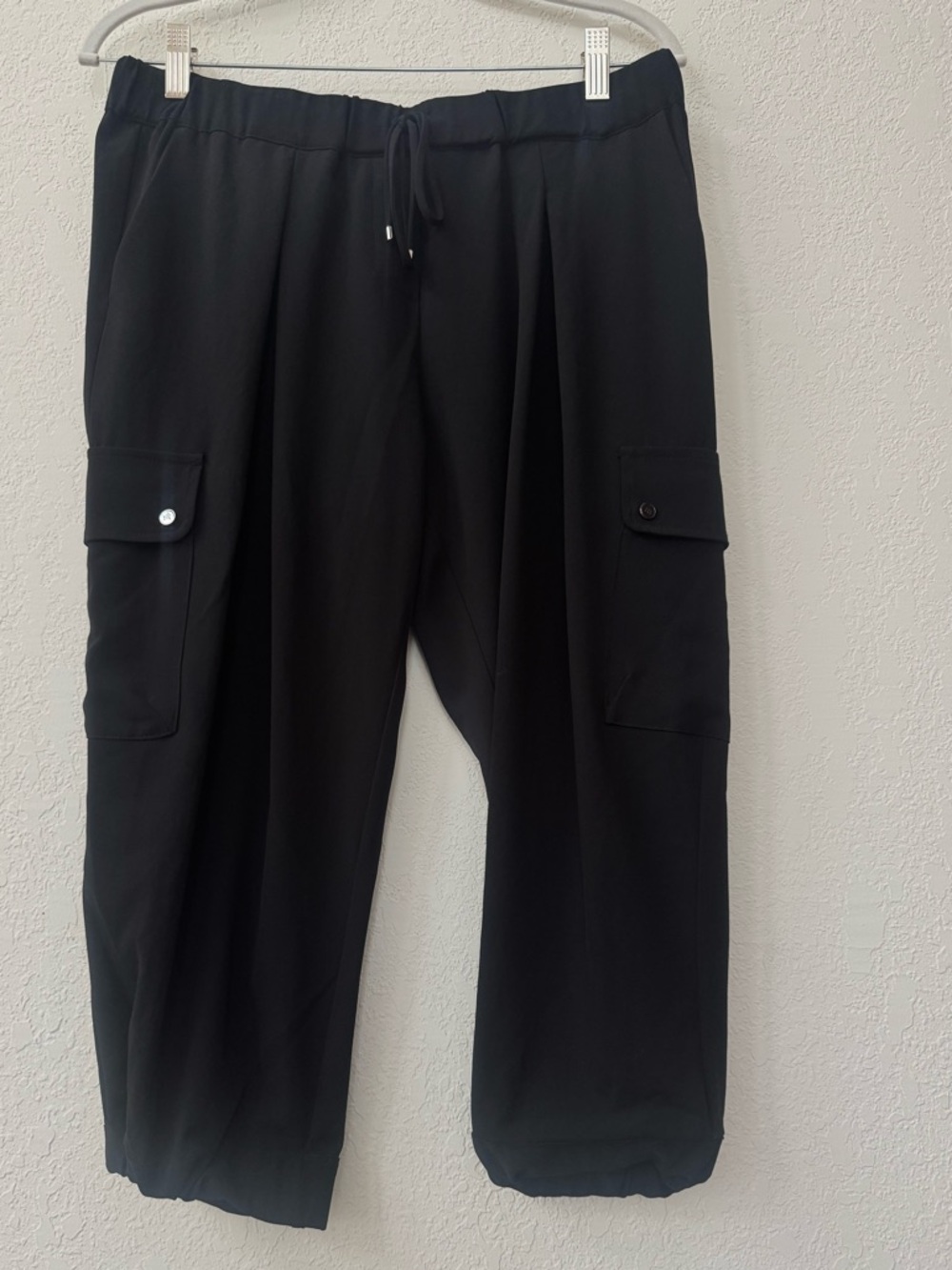 Haute Hippie matte jersey knit cropped pant with cargo pockets